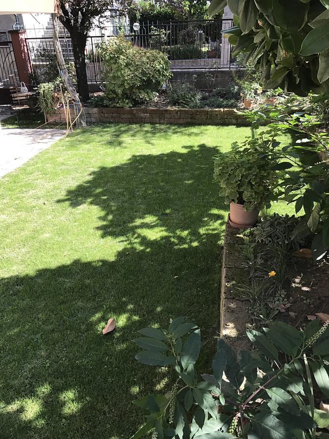 Casa Soave B&B อัลบา ภายนอก รูปภาพ